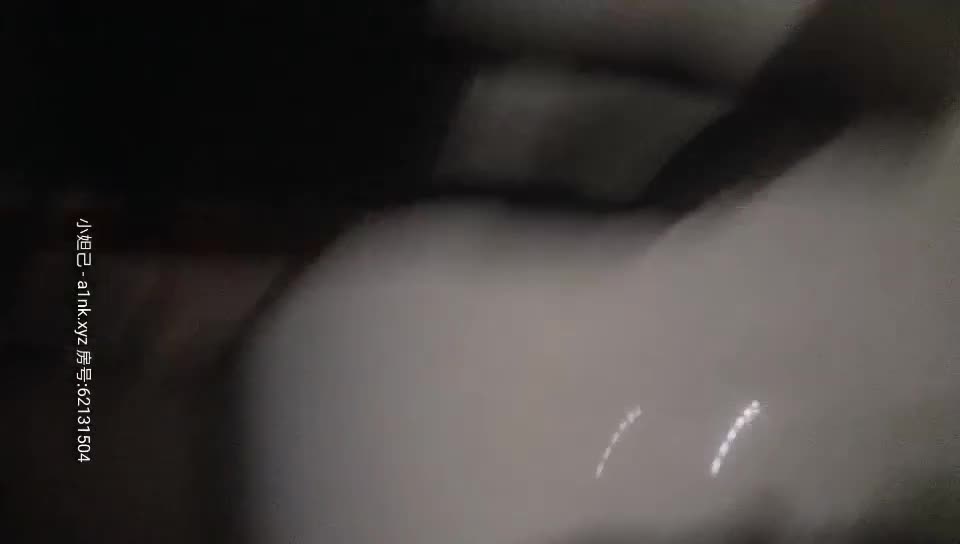 kcf9.com-【精彩偷拍】大学生嫖妓，【搞黄第一名】，饥渴眼镜小伙，约操风骚人妻，舔穴69，爱不释手-1