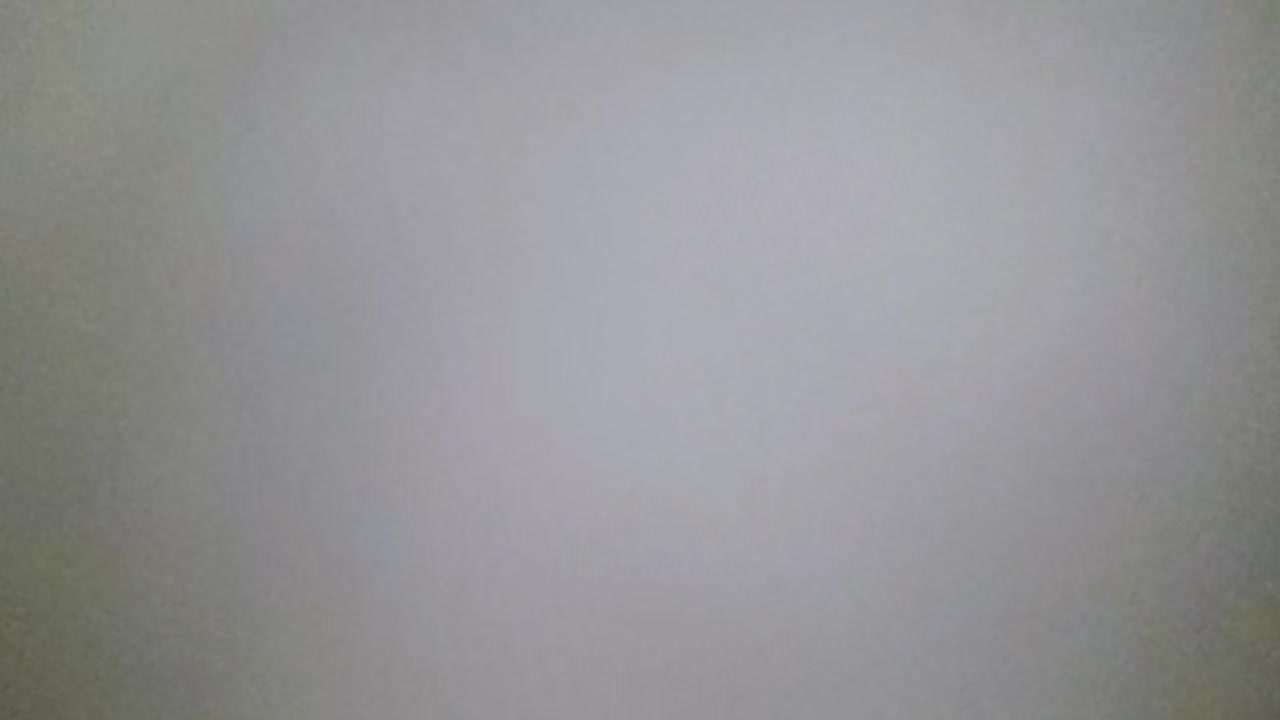 ★☆【极品女技师】★☆胸前花臂纹身美女技师，一对傲人大奶子，骑在身上按摩，掏出白嫩美乳揉捏.MP4