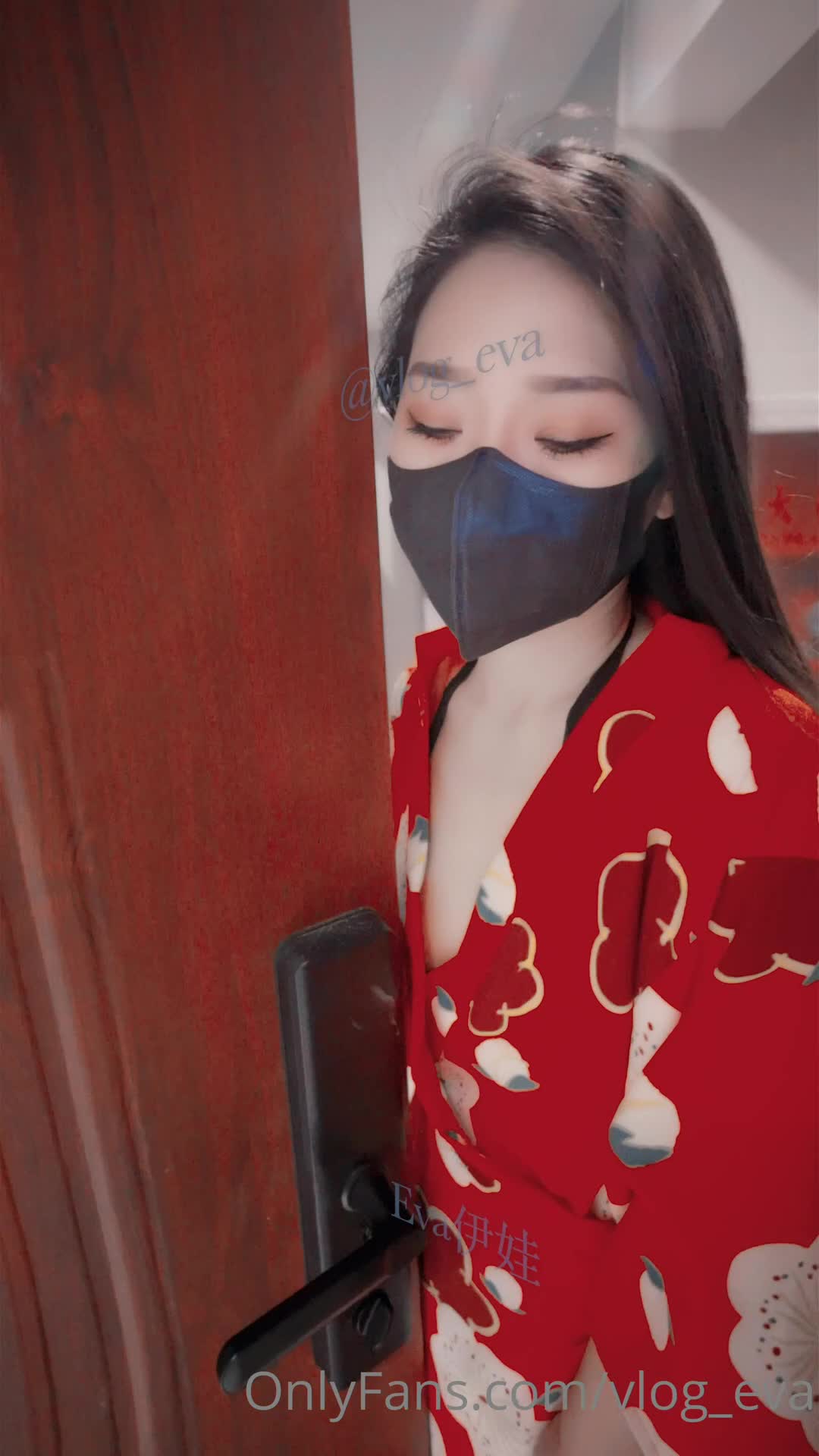 华人vlog eva eva伊娃和老公吵架了只好找炮友寻找慰藉