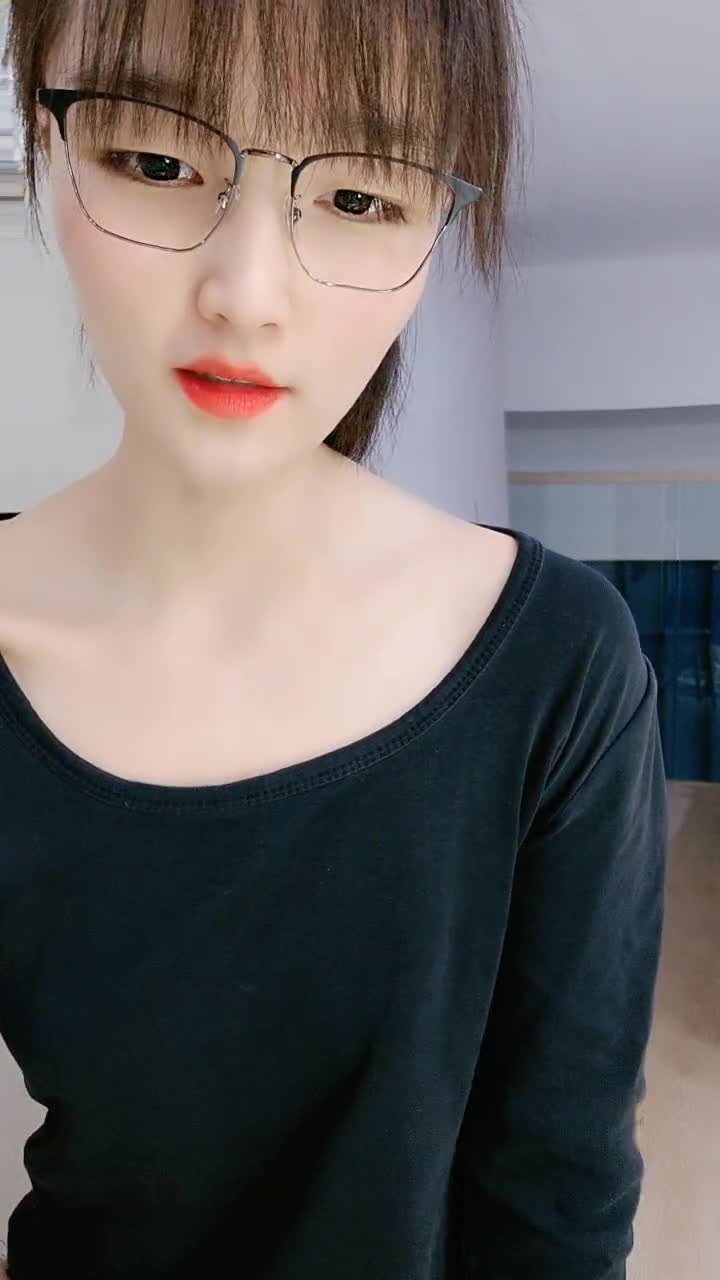 极品艳女【宝贝快进来】约弟弟~啪啪大秀~猛如虎啊【13V】 (13)