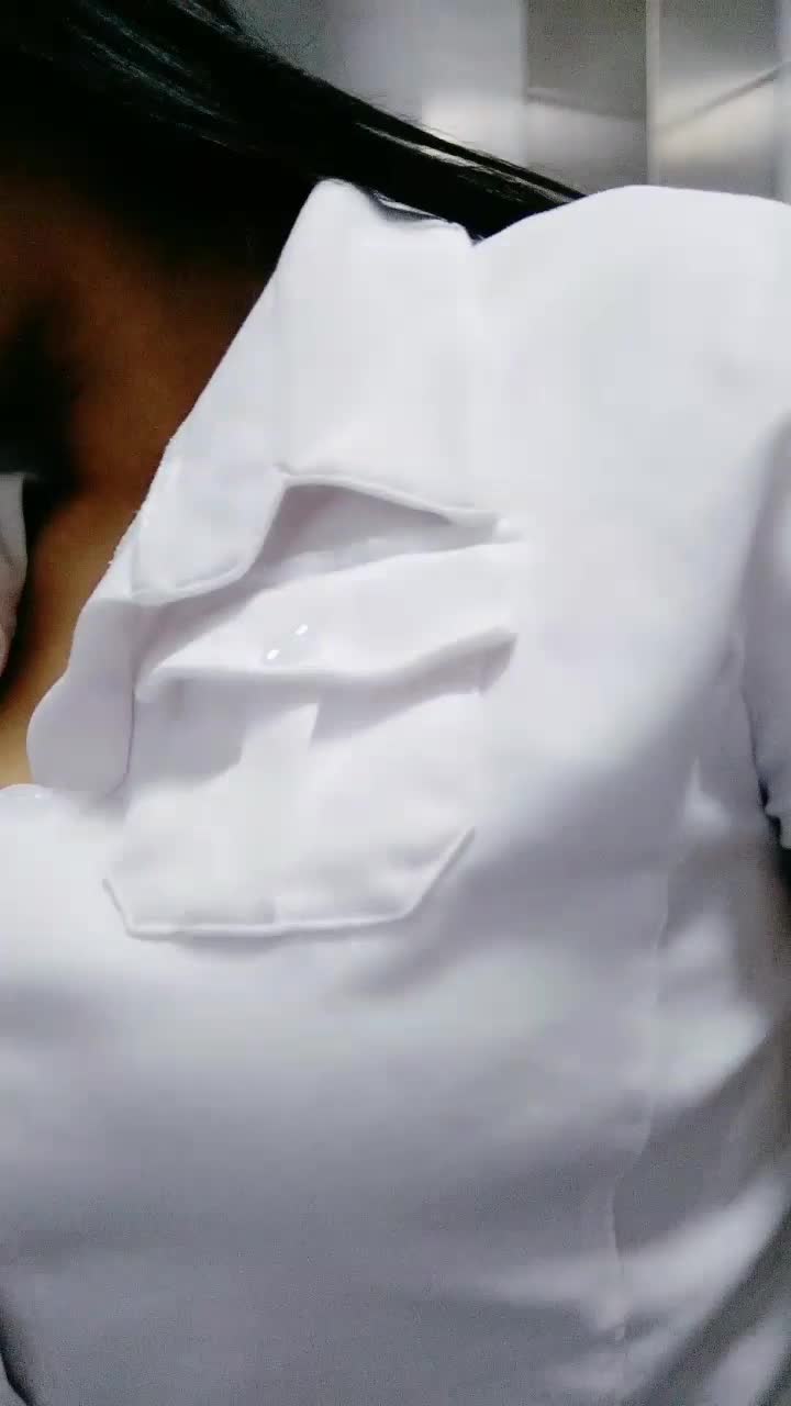 美艳御姐【小美狐】连体丝裤里丝~高跟劲爆脱衣舞~掰逼喷尿【10V】 (9)