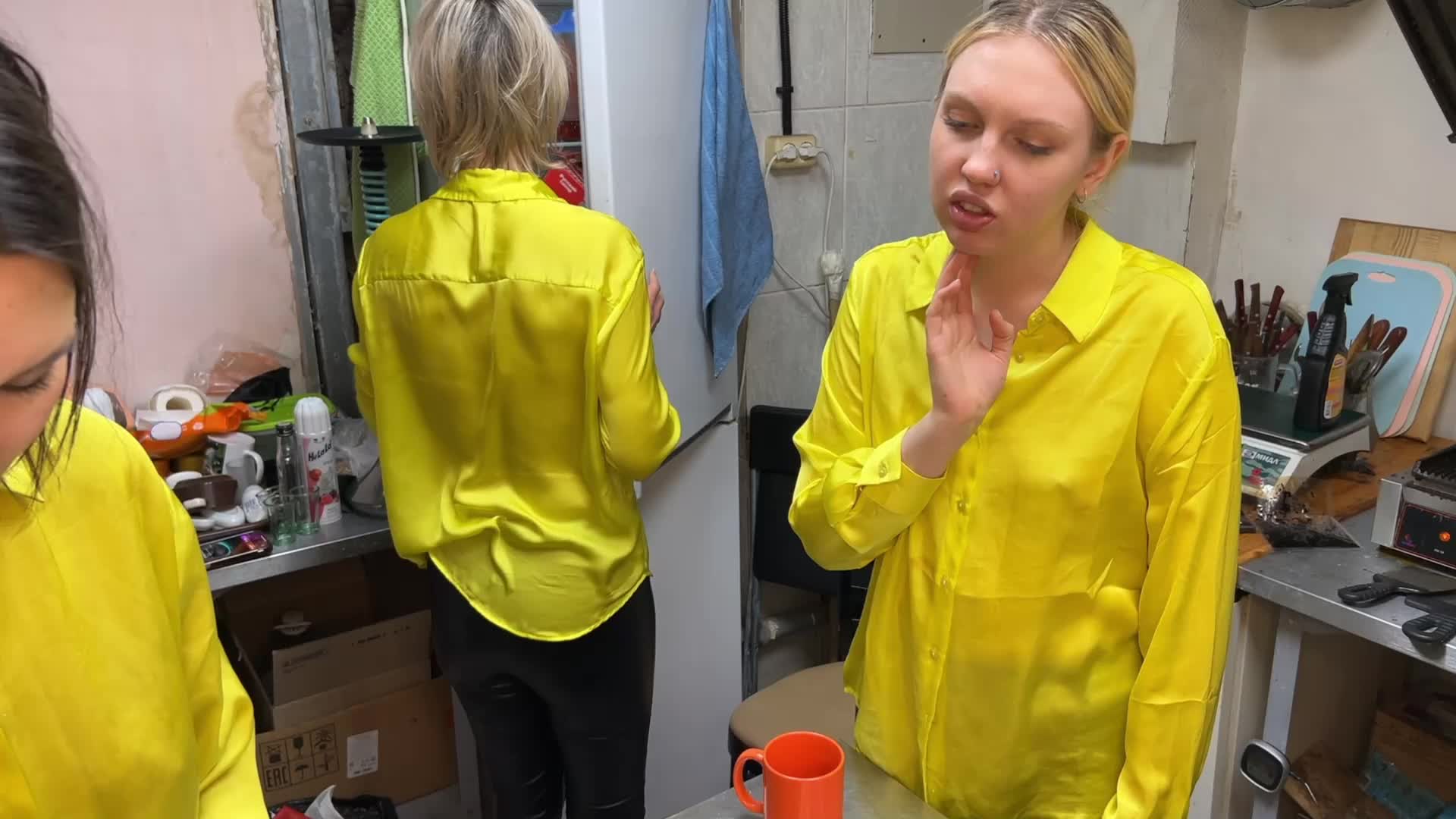 【dirtypub】-快餐店后厨三位佳丽，做餐自慰两不误【18V】1 (13)