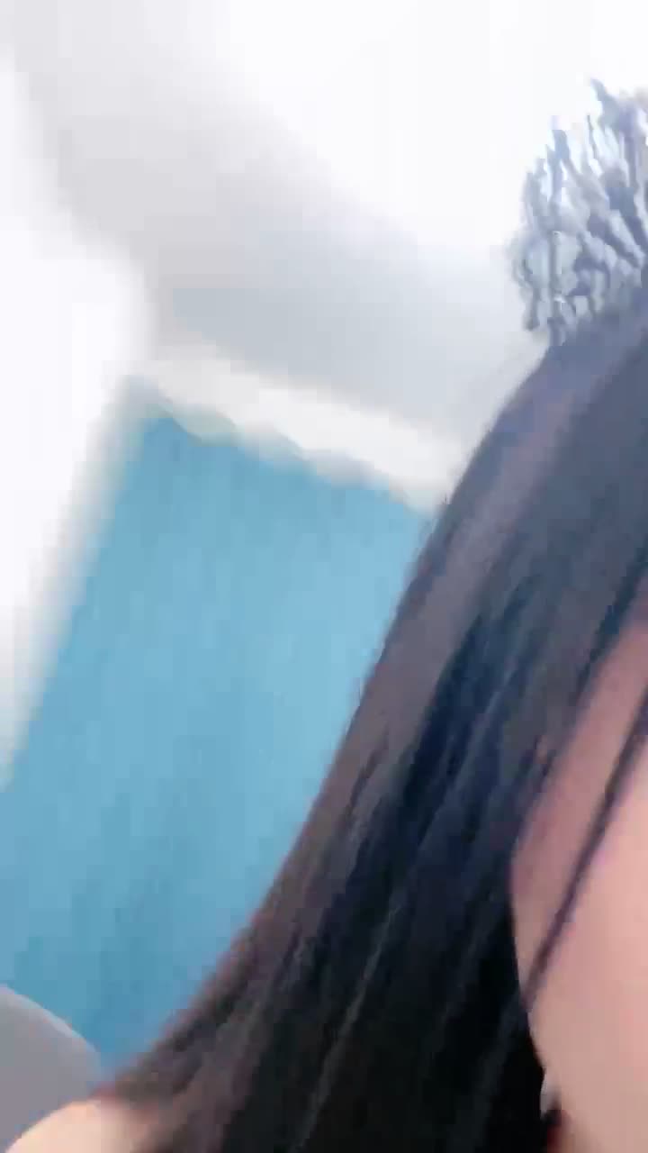 幼齿【兔纯】超漂亮~水晶鸡巴自慰~奶声奶气呻吟~受不了【25V】 (25)