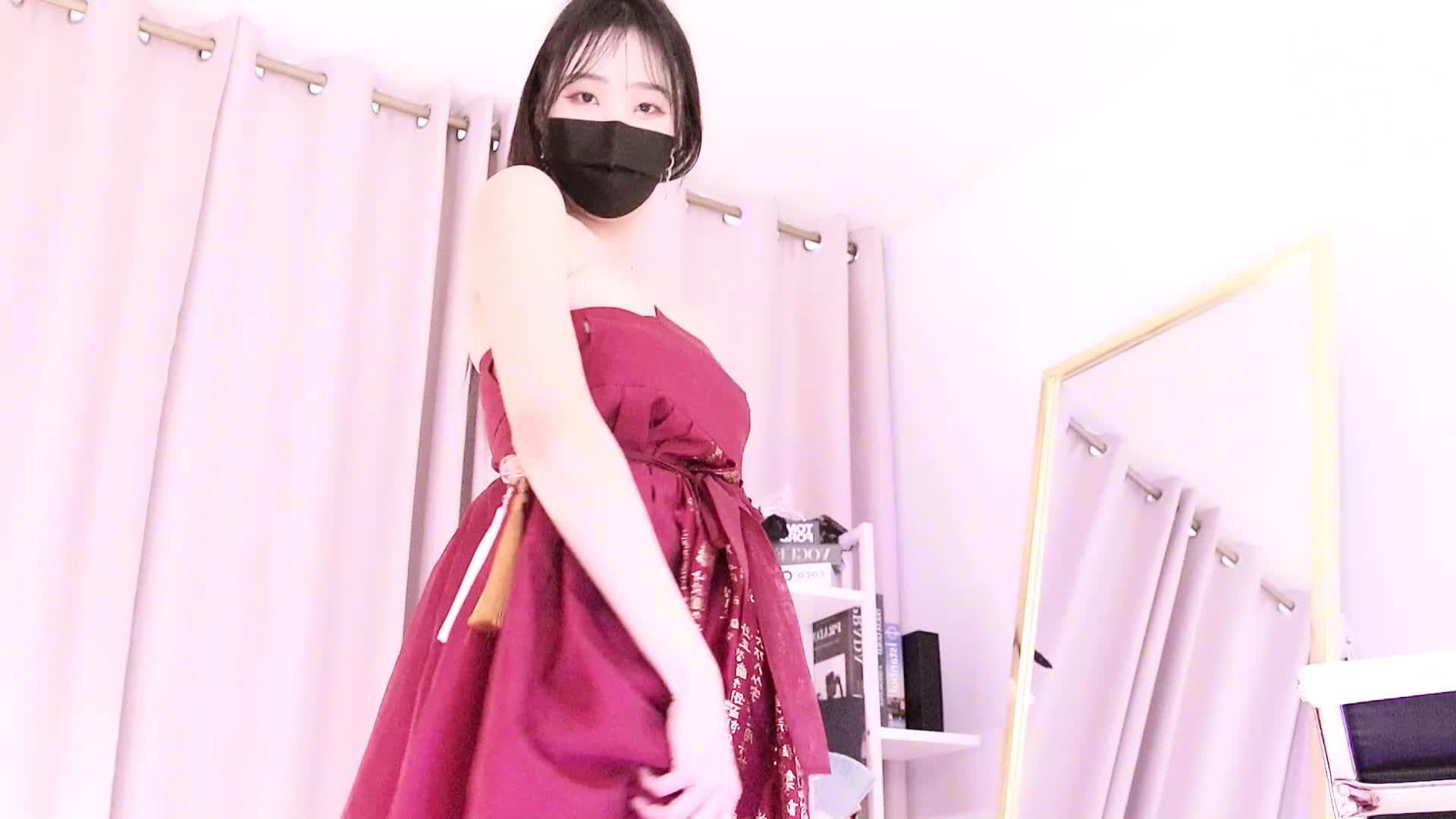 BJ-韩国19禁主播, 露点热舞~抖胸不停~抹油肥臀~极致诱惑【33V】 (8)