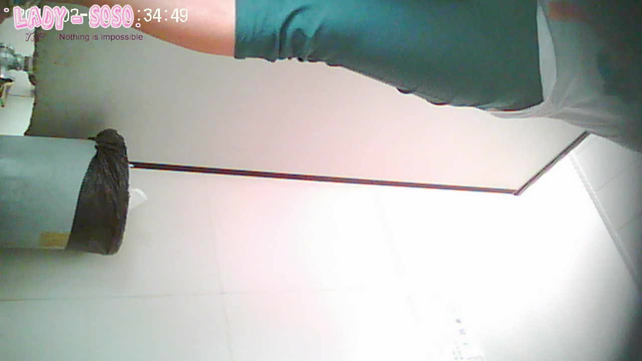 KC全景厕拍正版 soso系列  孕妇嫩妹阴部一览无余【300v】 (156)