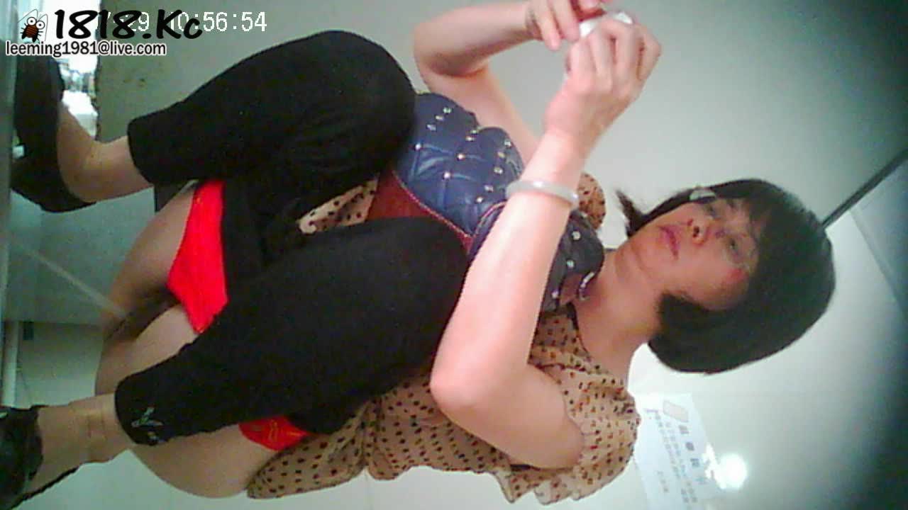 KC全景厕拍正版 soso系列  孕妇嫩妹阴部一览无余【300v】 (154)