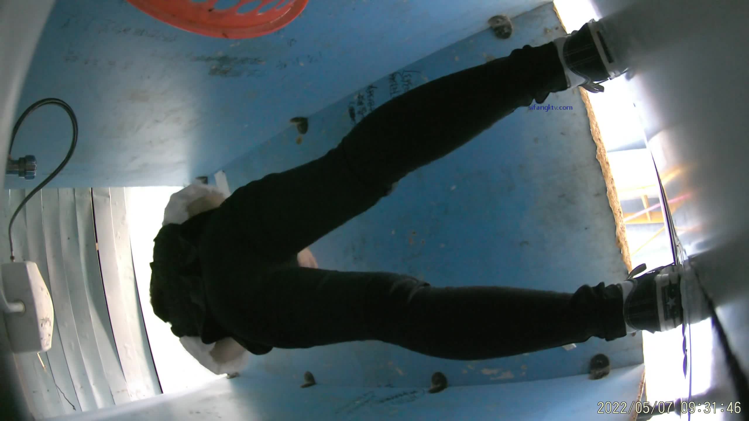 某房流出【商场女厕全景后拍】少妇 小姐姐 拉屎撒尿合集【296V】 (62)