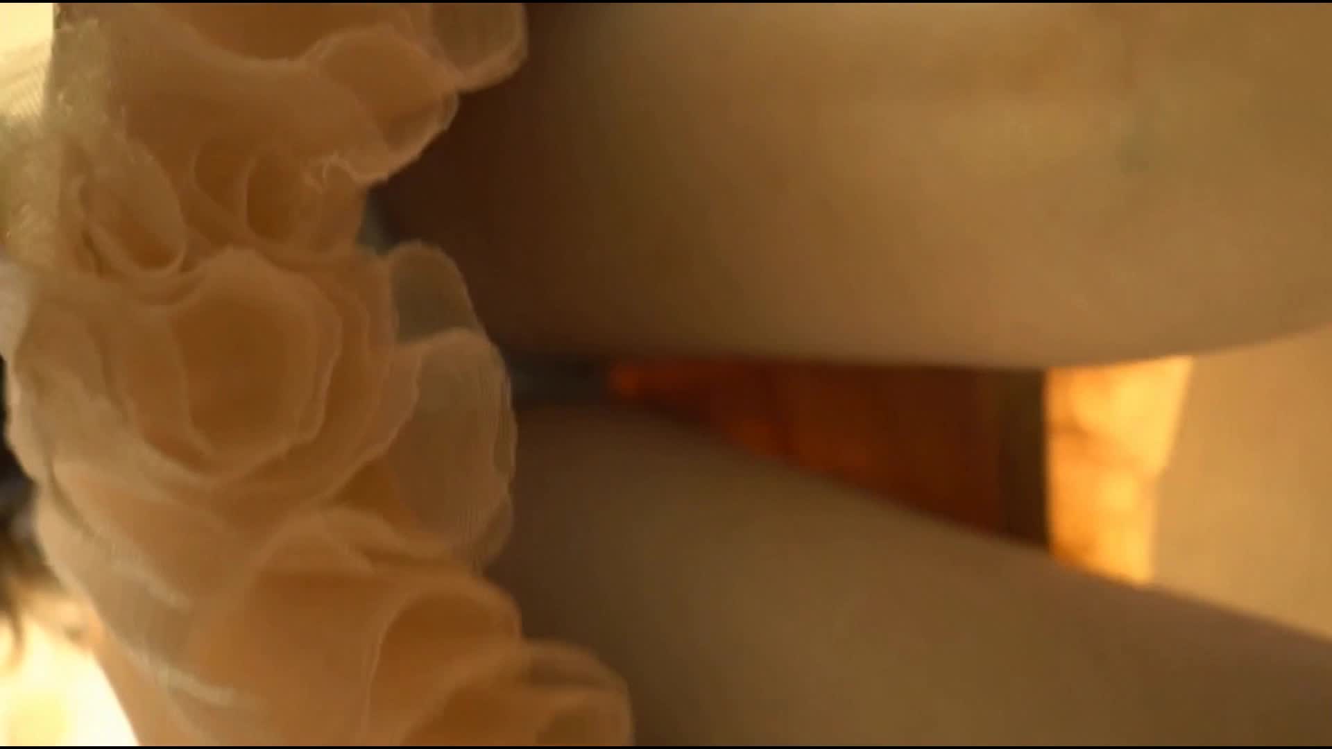 街拍CD】【顶点大师抄底】商场抄底 好多精品的丝袜妹子 丁字内内诱惑十足【130v】 (36)