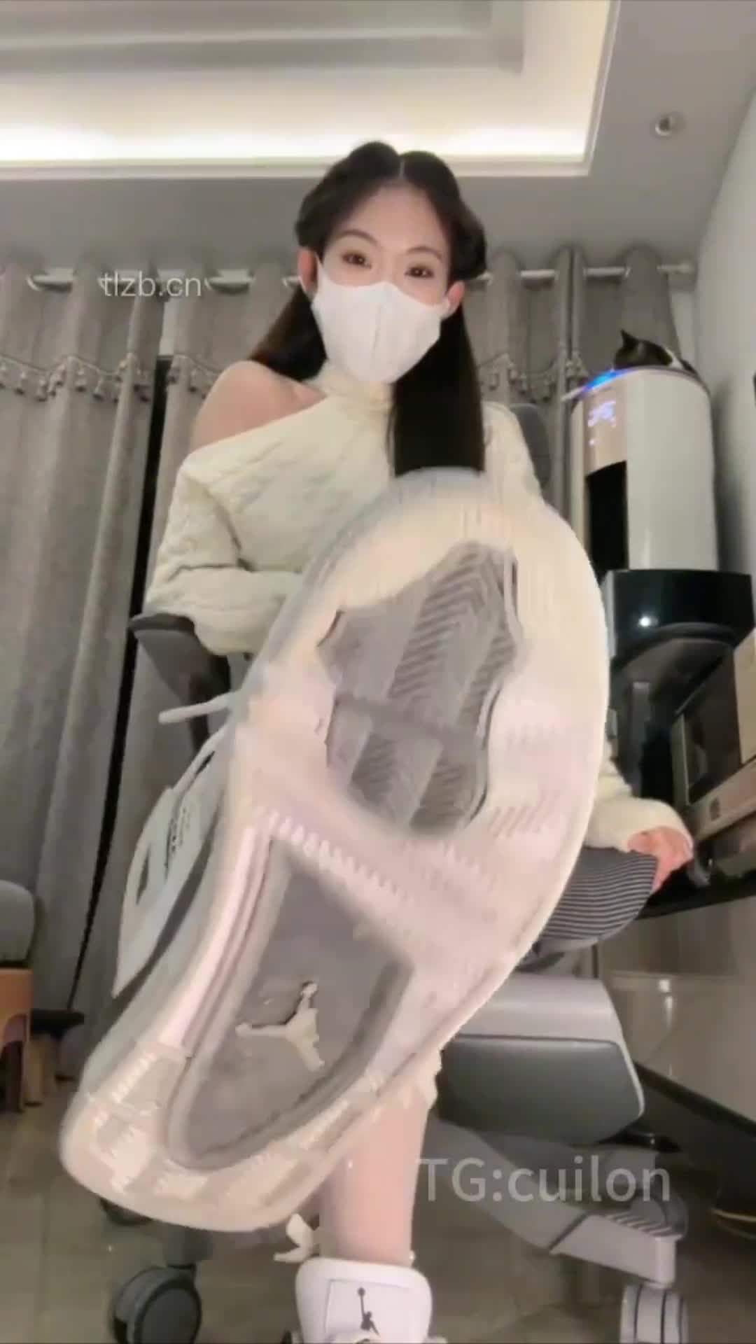 套路直播菜小心s红绿灯美足调教贱狗合集【11V】 (6)