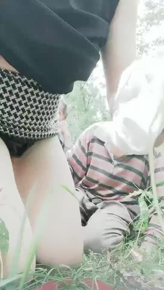 【燕姐勾搭老头】户外勾搭老头啪啪~老头白发苍苍不曾想鸡鸡给力~再展雄风【55V】 (48)