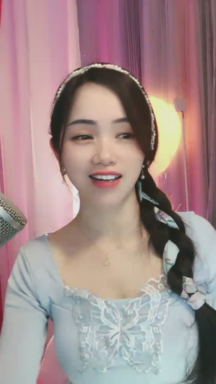 才艺主播~P2【舞蹈小鹿鹿】动感音乐~性感舞蹈~水蛇腰【29V】 (27).MP4