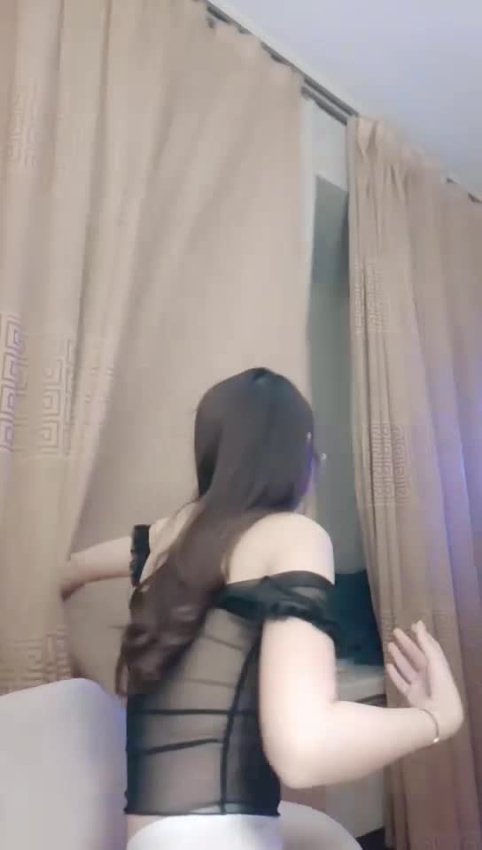 【夭夭小姐】模特女神~美腿丝袜高跟~跳蛋爽震~喷水【50V】 (21)