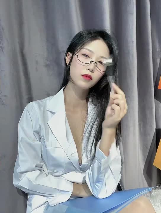 抖音风露脸反差婊  裸舞卡点自慰反差合集【1000 v】 (1416)