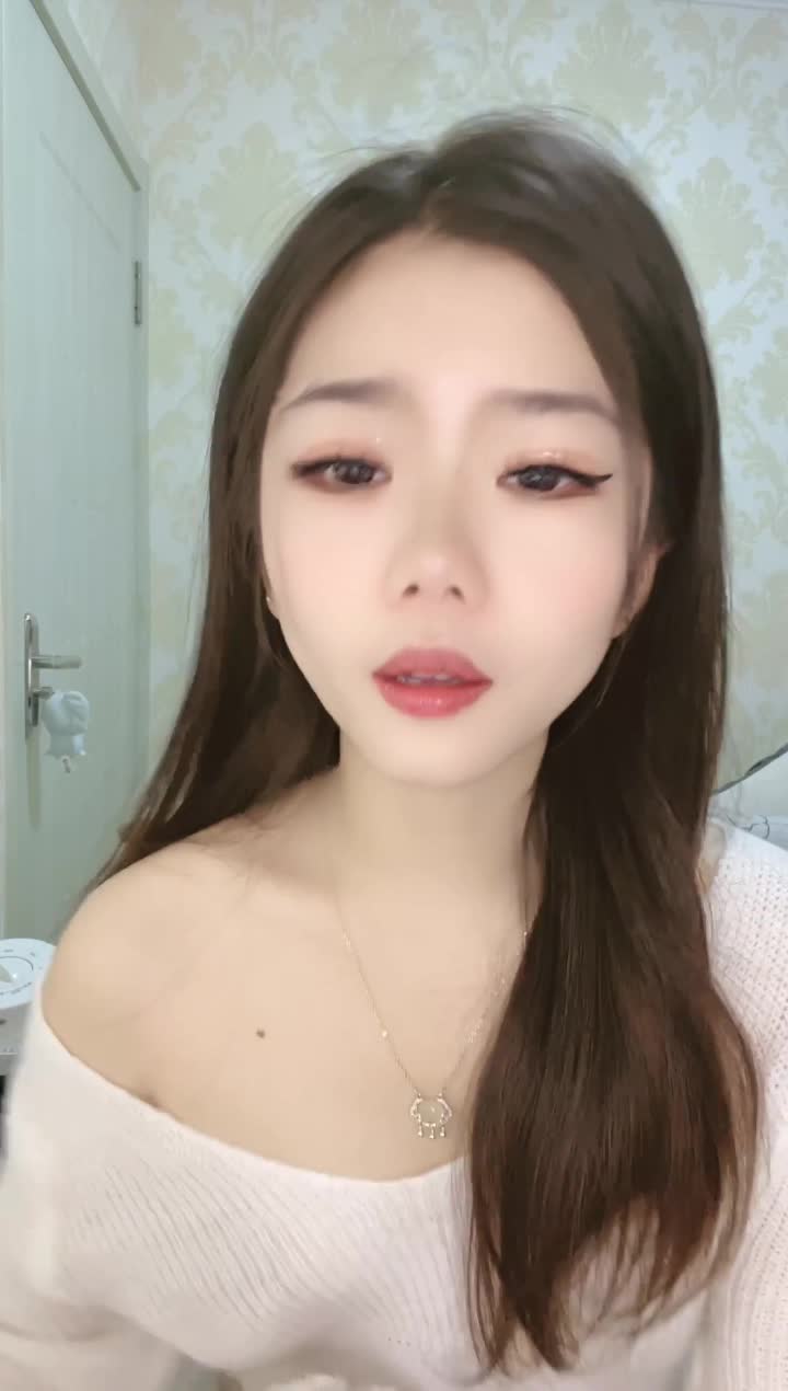 女神下海【卟药酱紫】超性感身材~抖臀骚舞诱惑【11V】 (2)