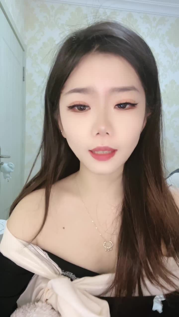 女神下海【卟药酱紫】超性感身材~抖臀骚舞诱惑【11V】 (11)