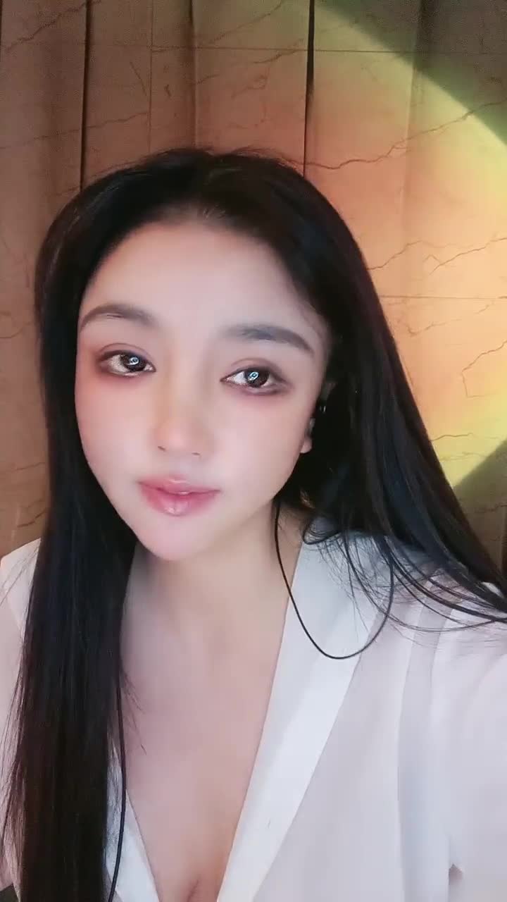 多才多艺裸舞九头身御姐【姑奶奶】隔纱裸舞~完美粉逼~抠逼自慰【27V】 (8)