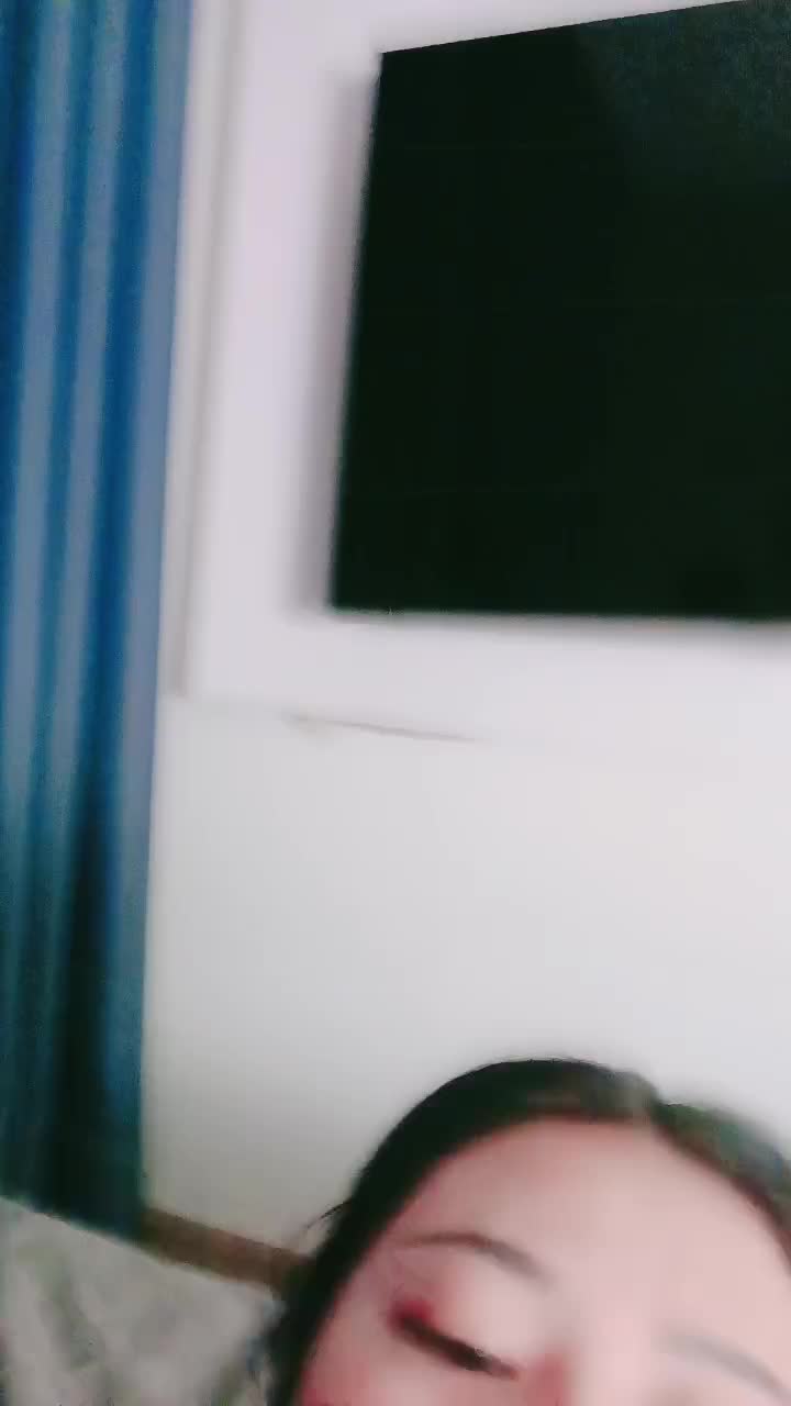 极品微胖【桑桑】完美炮架~细屌姐夫后入啪啪~上位坐碎JJ【17V】 (6)