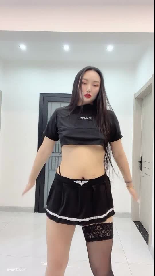 骚浪美女【宅男榨汁姬】公共厕所露出自慰 黑丝跳弹狂震 假阳具抽插【40v】 (22)