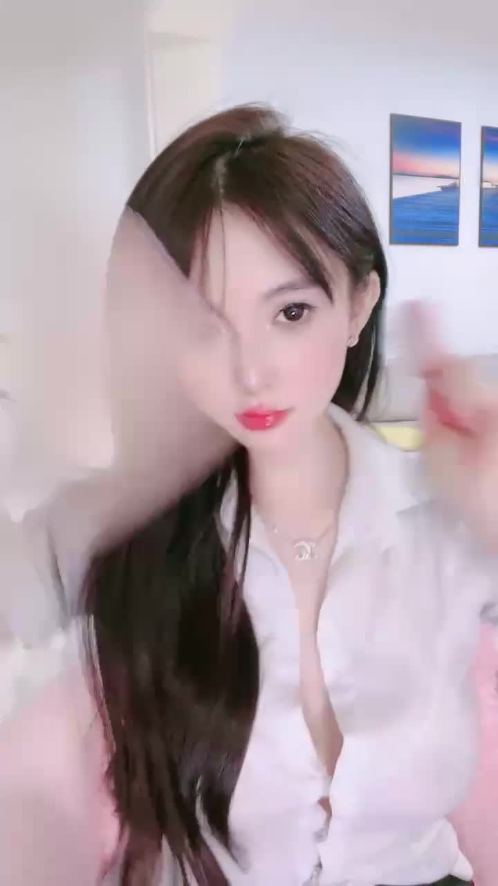 顶级大奶尤物【空白名】白皙美腿~G奶挑逗~掰穴柔逼【35V】 (30)