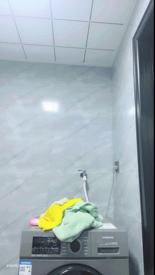 骚浪美女【宅男榨汁姬】公共厕所露出自慰 黑丝跳弹狂震 假阳具抽插【40v】 (48)