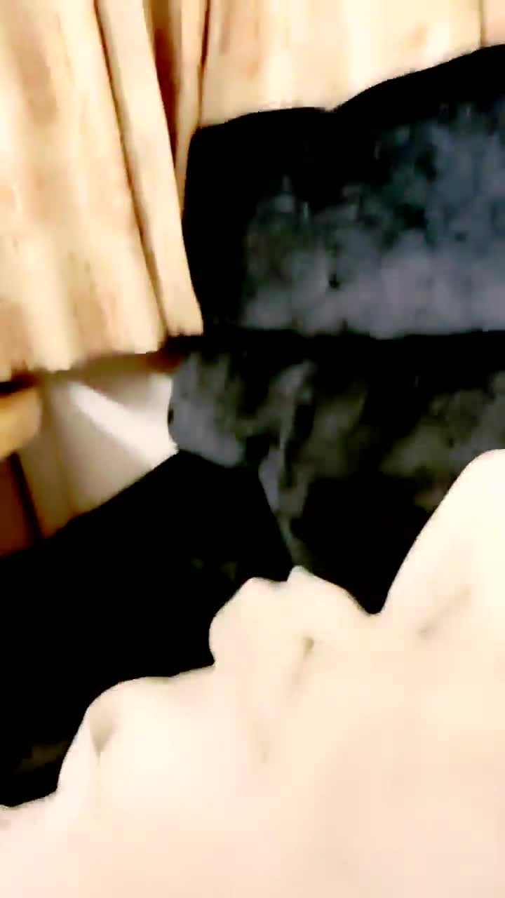 极品KJ少女童颜巨乳【少萝皇温卿宝宝】童颜巨乳~掰穴美穴~自慰【40V】 (38)