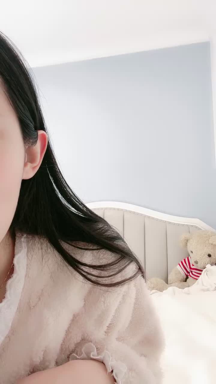 【大一新人妹妹】天天勾引亲弟~多场无套啪啪~边抠逼自慰边说自己的淫荡故事【11V】 (11)