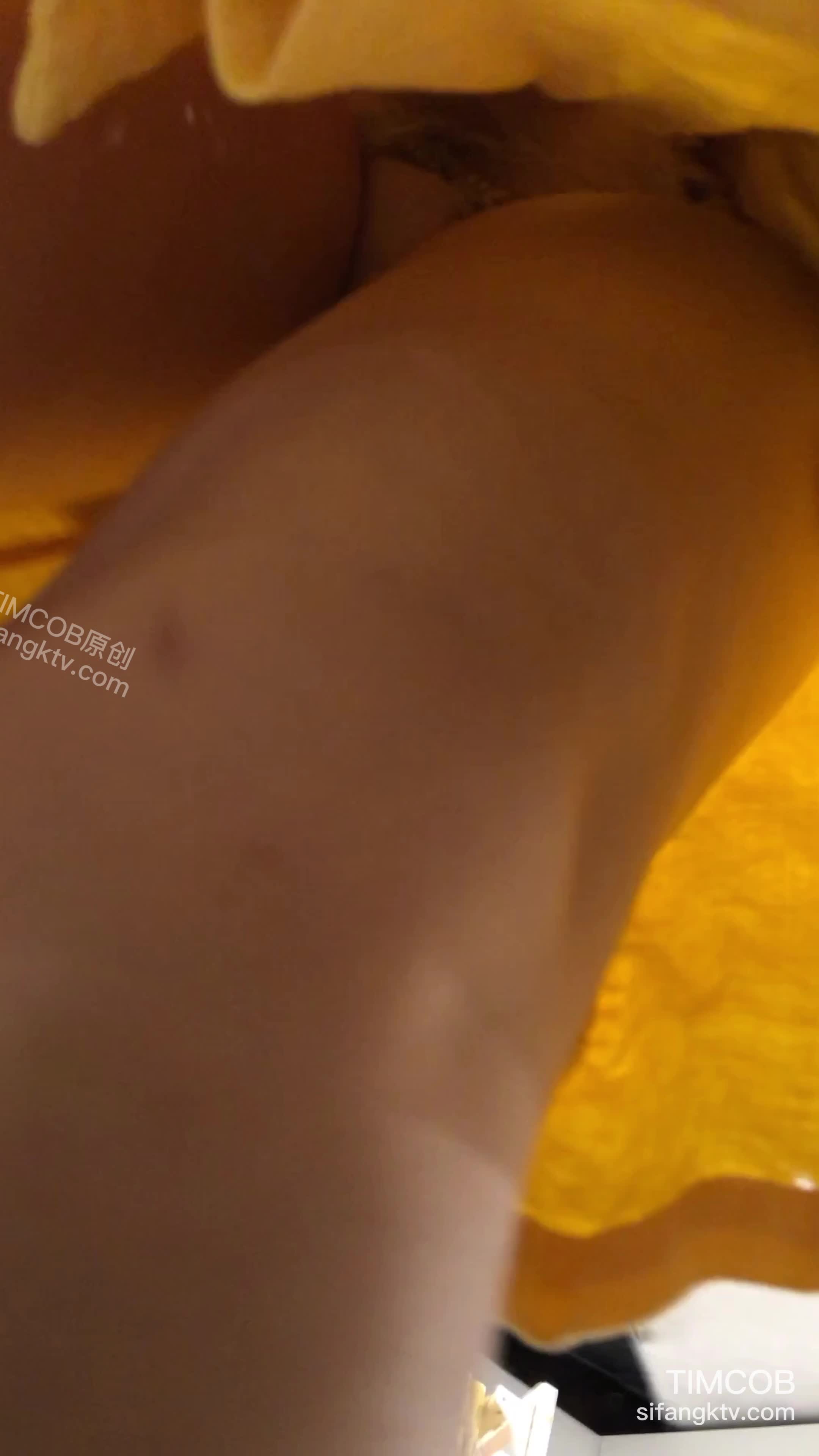 大神极限抄底 各种透网骚丁 透明蕾丝内 无内 尽情展示 【130V】 (26)