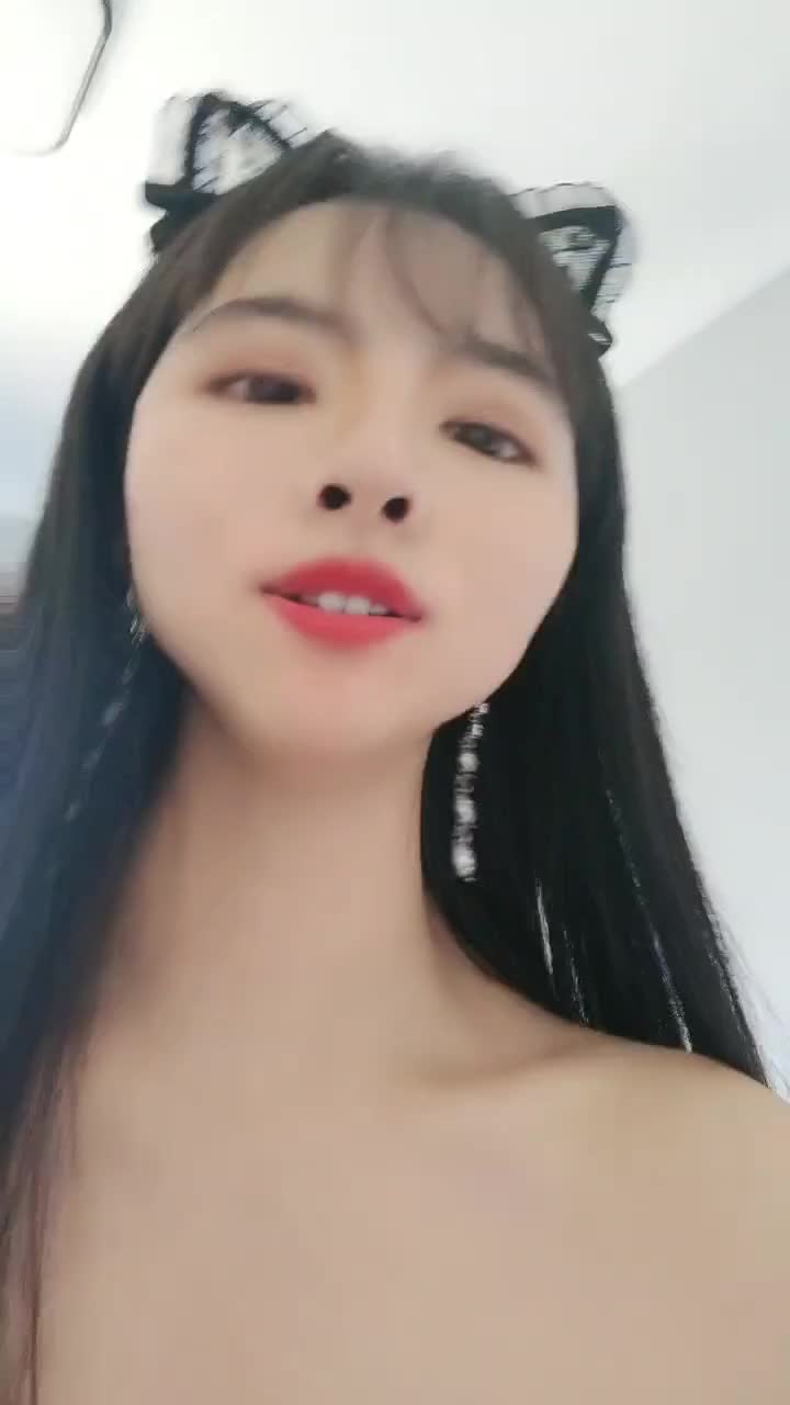 【龙泽萝莉】骚舞诱惑~极致身材黑丝袜美腿~道具手指猛扣骚逼【36V】 (12)