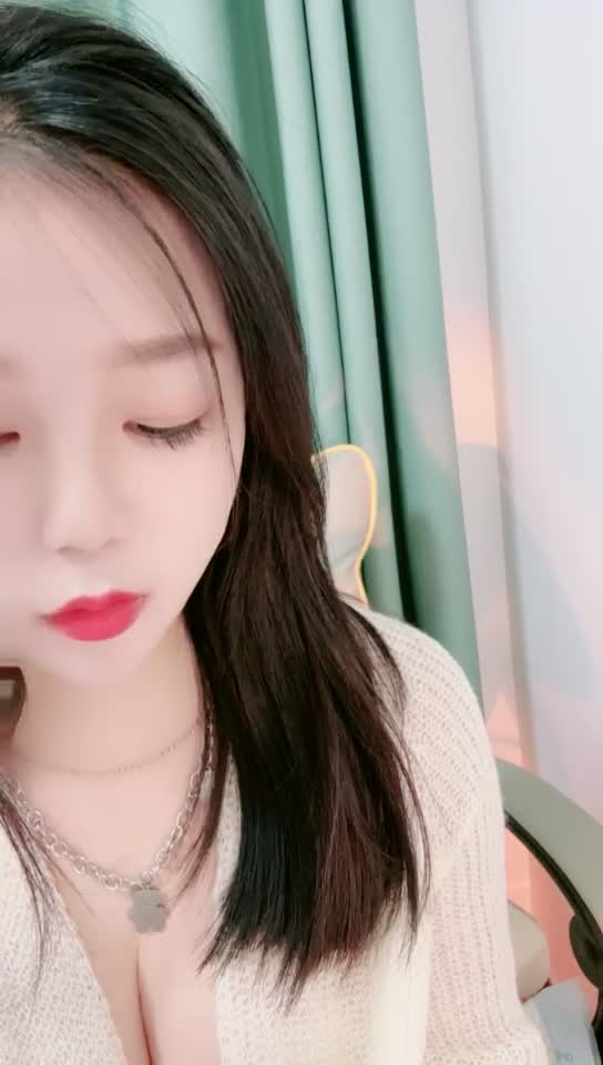 白嫩邻家大姐姐 脸点同框【玖儿暖暖】合集，天天跳蛋不离骚逼【17v】 (13)