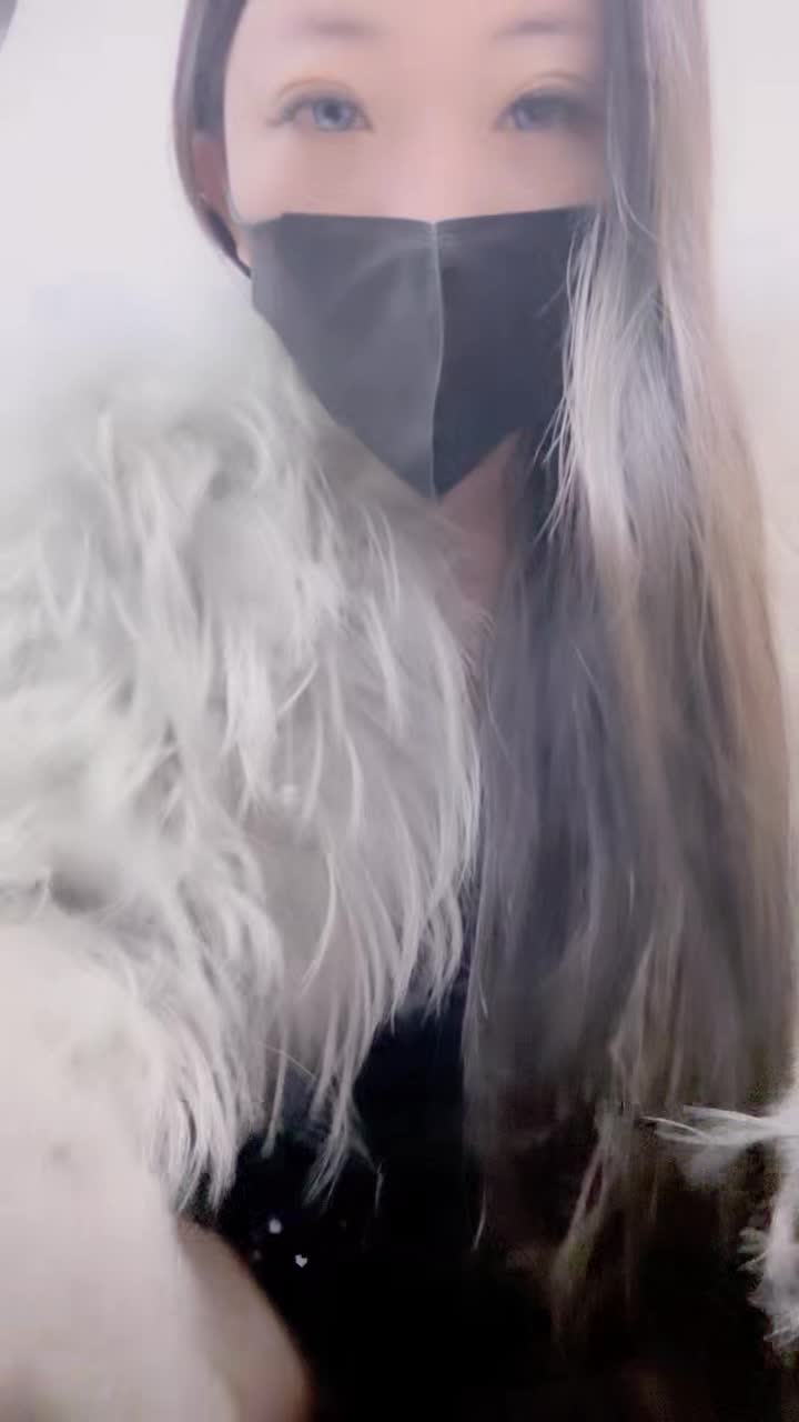 【黛西老师】公交商场 公厕网吧露出~足浴店精油按摩 啪啪 1月最新合集 【80v】 (12)