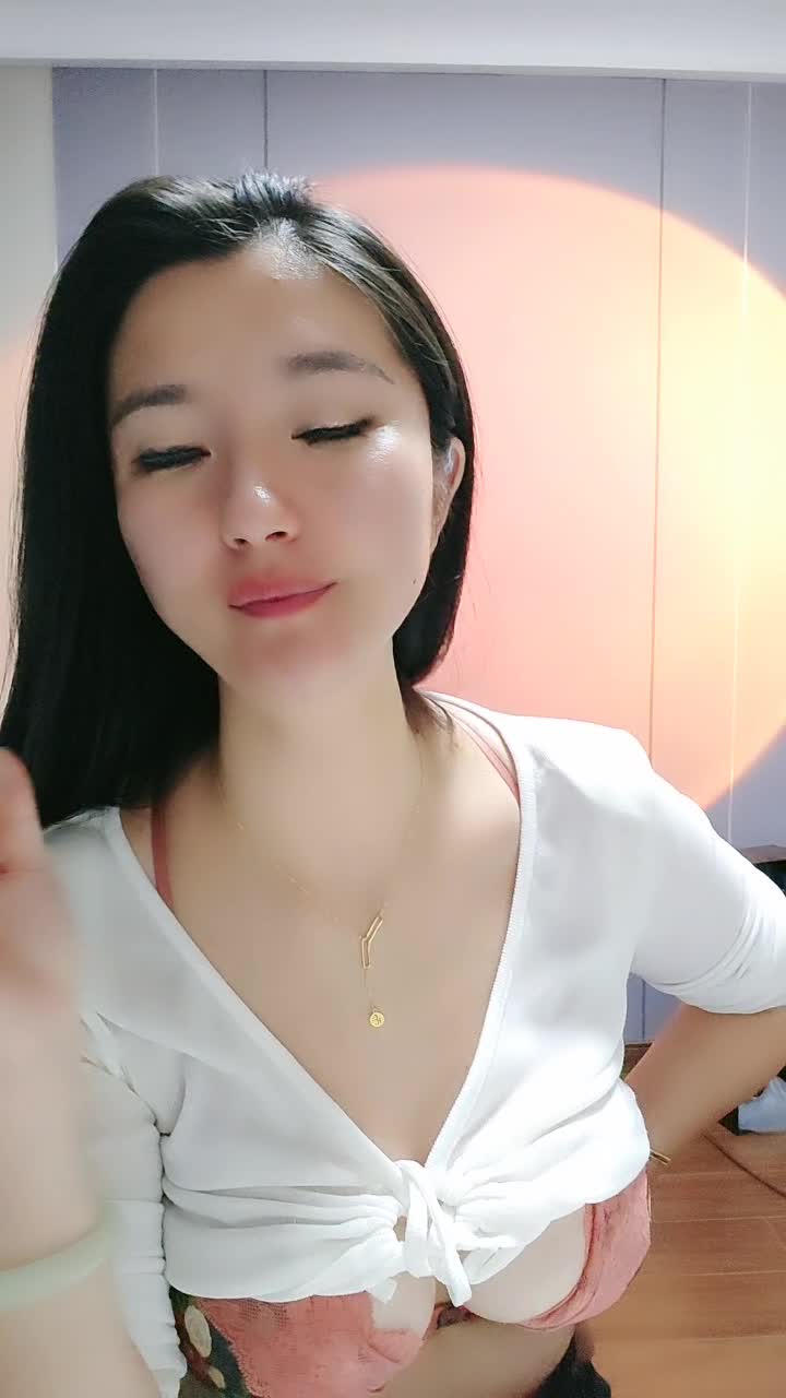 自录无水~大奶绿播【妖姬宝宝】肉感身材~雪白大奶【11V】 (8)