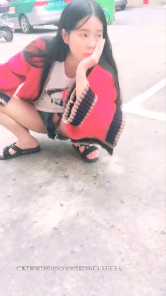 极品颜值骚货【小母狗很骚哦】露脸全裸露出口交【100v】 (17)