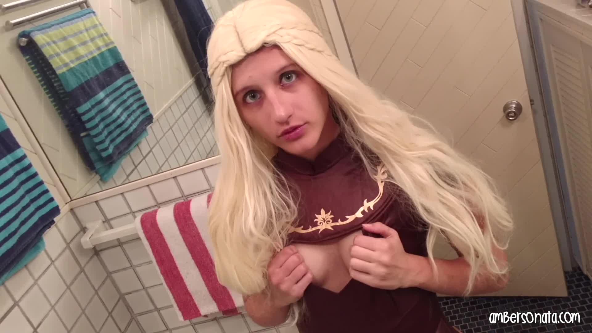 Khaleesi Is Introduced To The Bidet (Game of Thrones) (ph5a5d5359298ec)