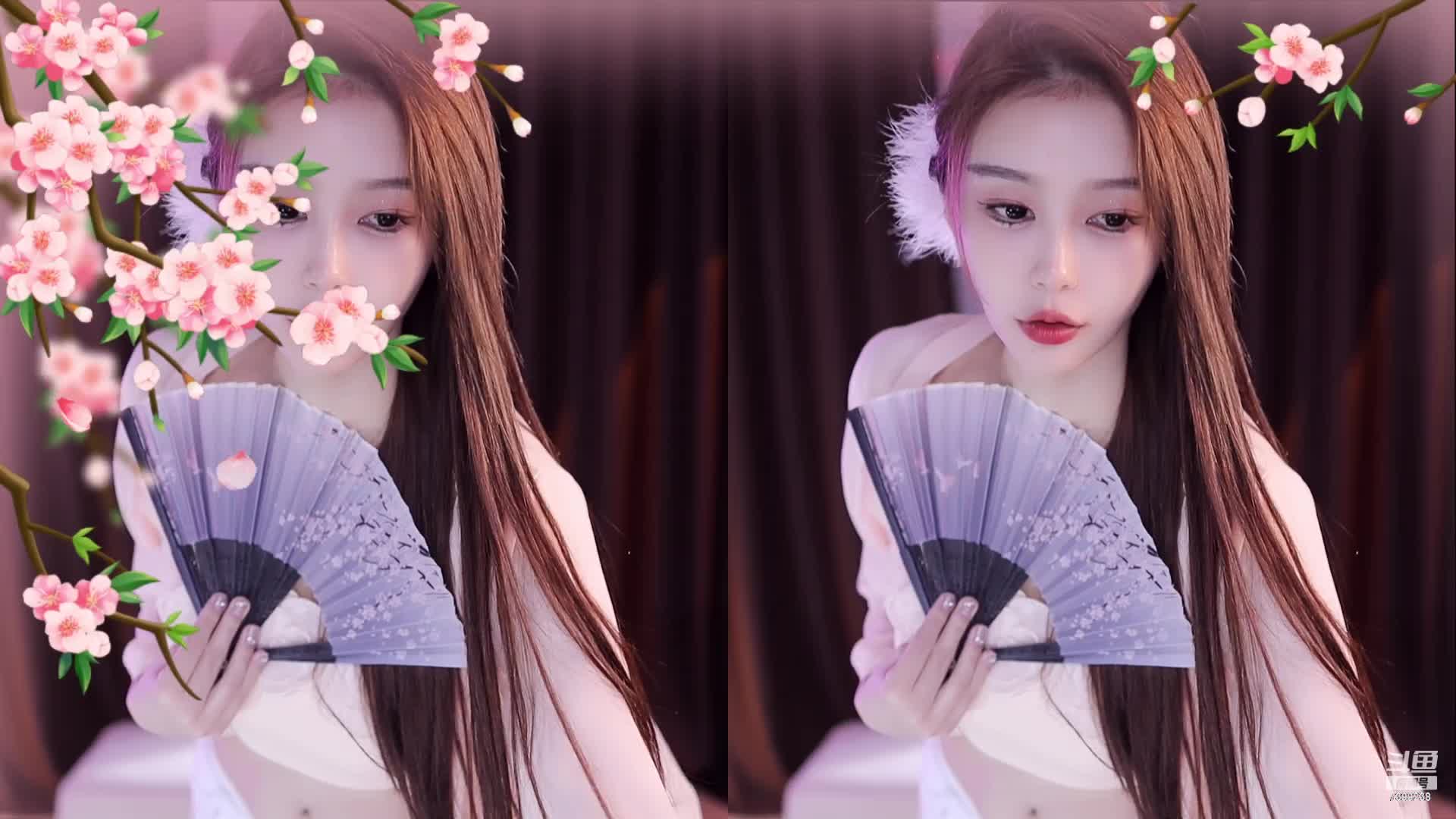 斗鱼主播【Rose肉阿】高价定制 情趣丁字疯狂揉胸欢音坐莲 漏毛艳舞【100V】 (36)