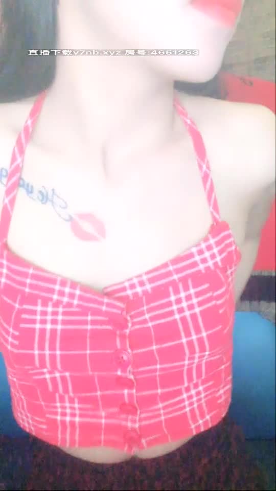 极品颜值骚货【小母狗很骚哦】露脸全裸露出口交【100v】 (62)