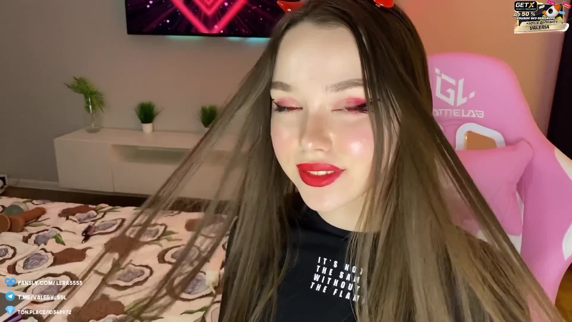 长发及腰~可爱肥臀嫩妹~三通调教~Valeria_Sladkih Deluxe_Bitch（P站 大号 小号）视频合集【170V】 (97)