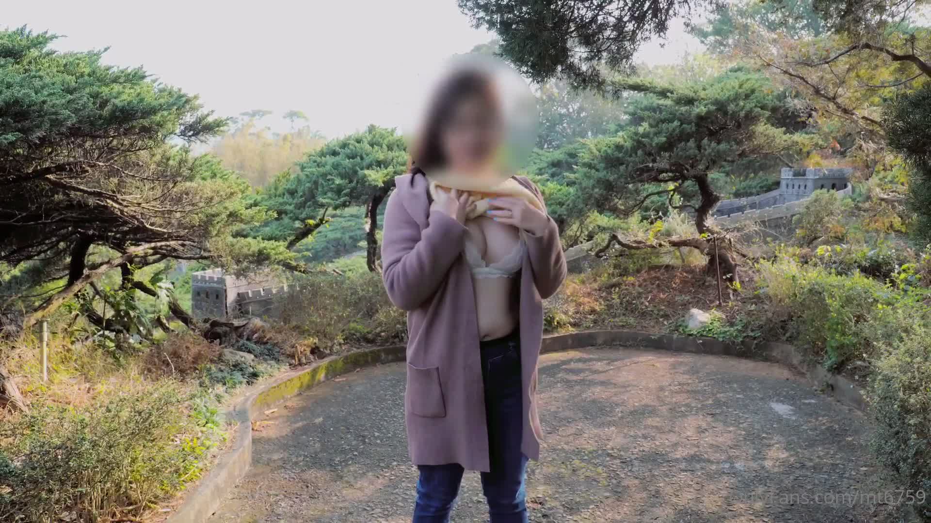 【OnlyFans】台湾眼镜人妻 露出泳池温泉啪啪【Mira米菈】与老公性爱PAPA 付费订阅合集【170V】 (97)