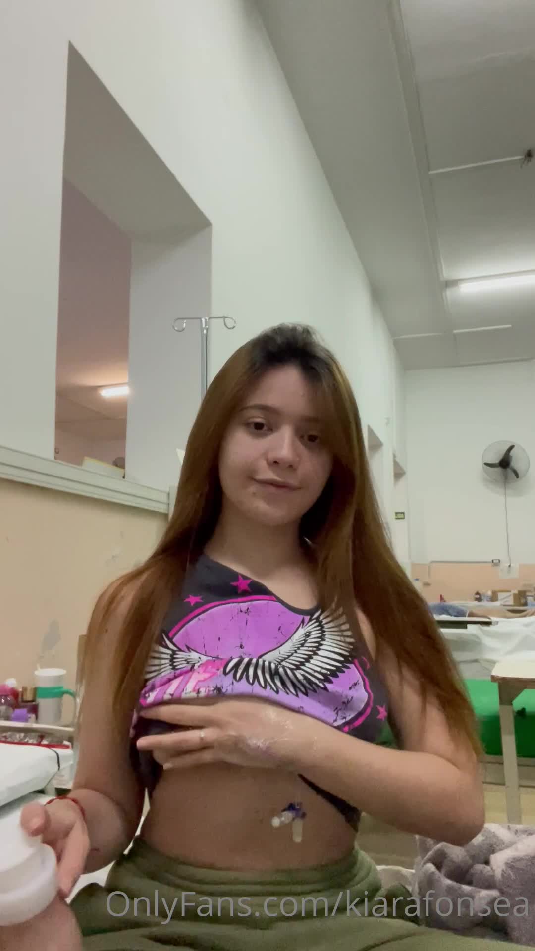 【自整理】戴上乳头链子的小母狗，扒开肥屁股一看，里面是白虎一线天，大肉棒已经饥渴难耐了！【222V】 (129)