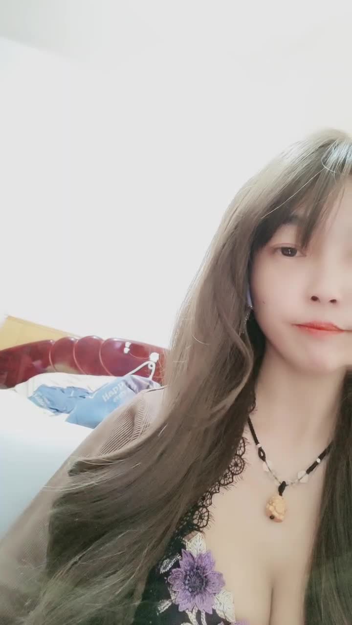 绿播【超哇塞哦】套路婊~迷人乳沟【40V】 (36)