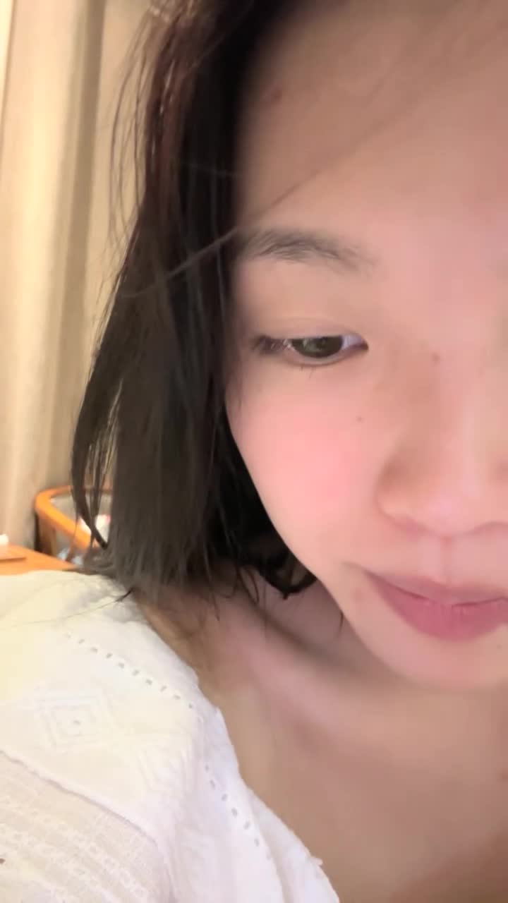 清纯学妹【桃子鱼】邻家女神~清纯学妹~跳蛋道具抽插~大屌狂干【85V】 (9)