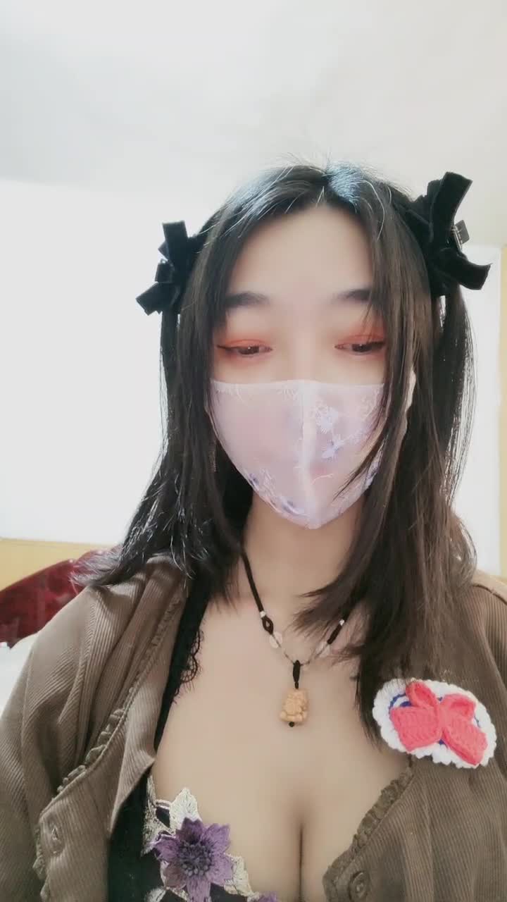 绿播【超哇塞哦】套路婊~迷人乳沟【40V】 (39)