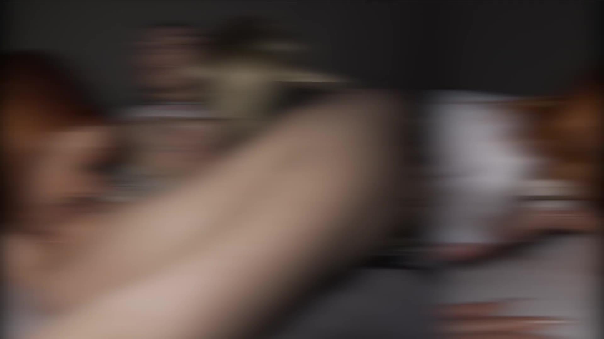 在名为Epic Must Watch的淫趴上，3位美女被狂捣（女优DOLLY DYSON、ANA LINGUS、VIVIAN GRACE） (64d8c658b6977)