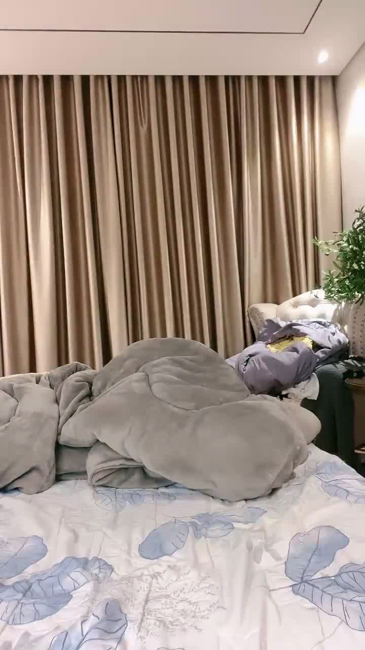 顶级波霸尤物混血女神被干大合集【真真】超级肥的美穴~这种穴插进去肯定爽死【17V】 (12)