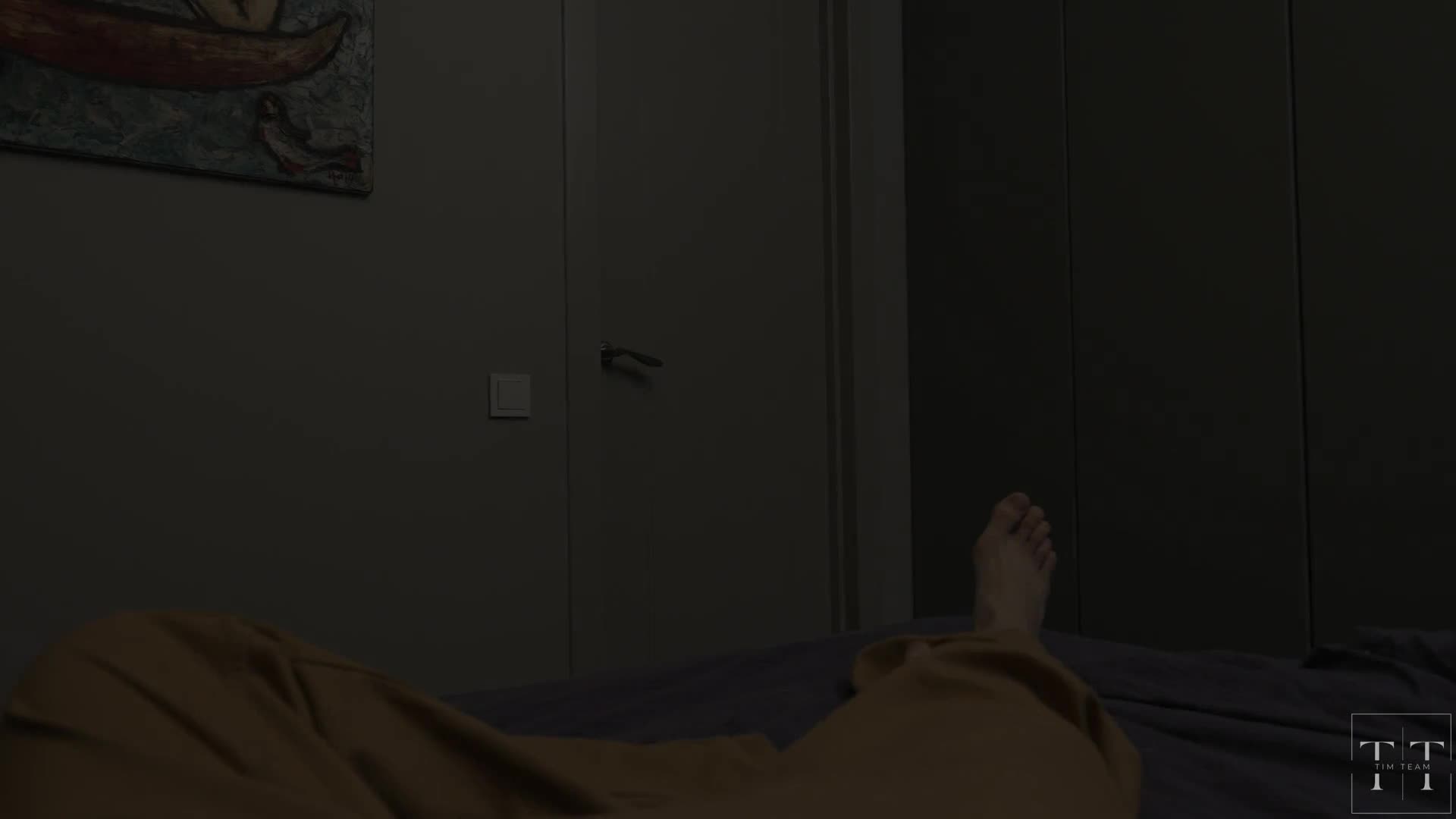 Why does Dad keep banging our babysitter？ (658ddfe13cfb0)