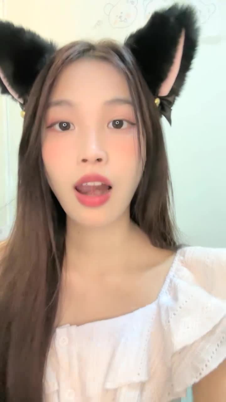 清纯学妹【桃子鱼】邻家女神~清纯学妹~跳蛋道具抽插~大屌狂干【85V】 (85)