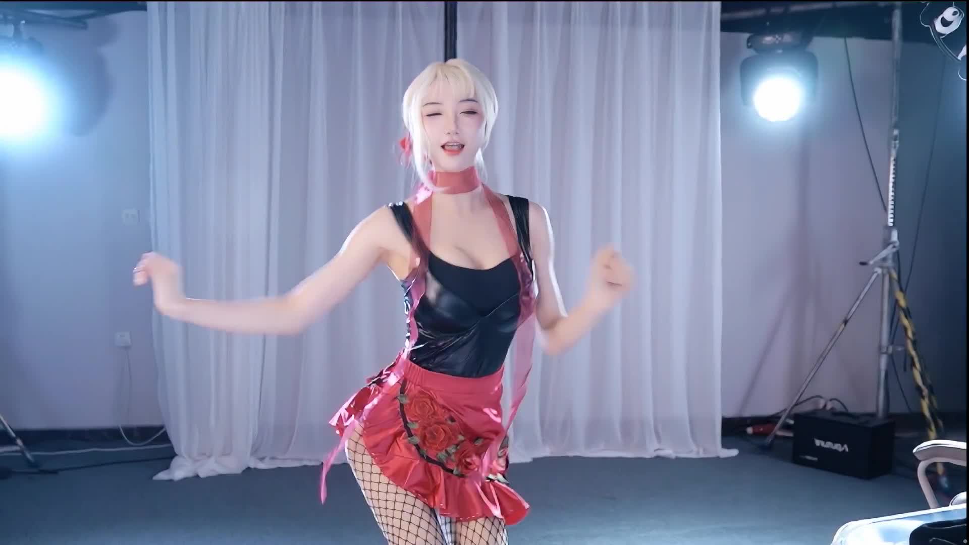 坏空空_2023-11-05_21-03-08_seg4 (29)