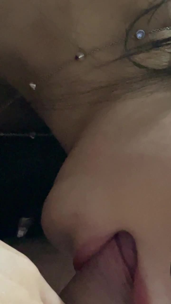 5_6219984102062295717