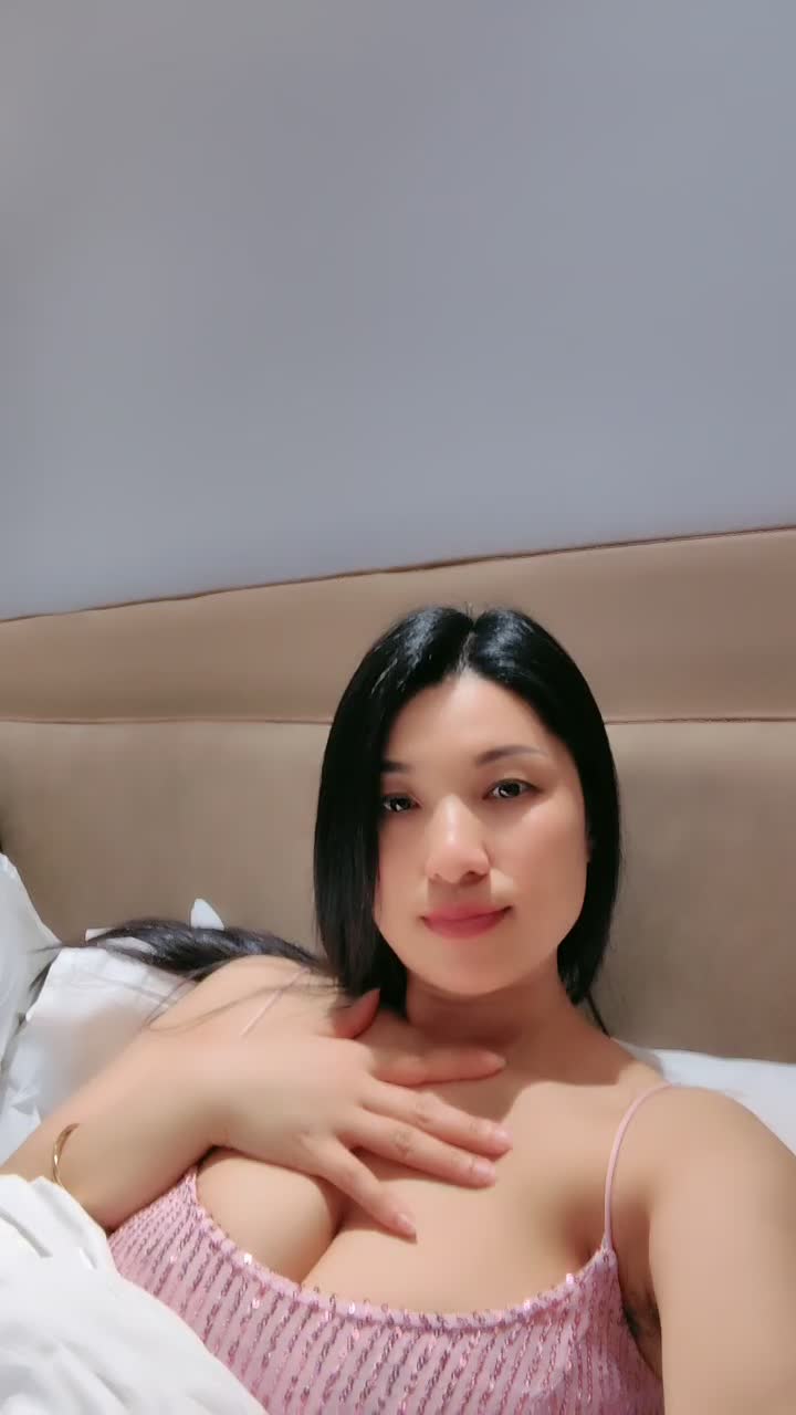 【知心姐姐陪伴你】风骚熟女巨乳穿性感情趣内衣吃鸡打炮2月20-3月10【31V】 (5)