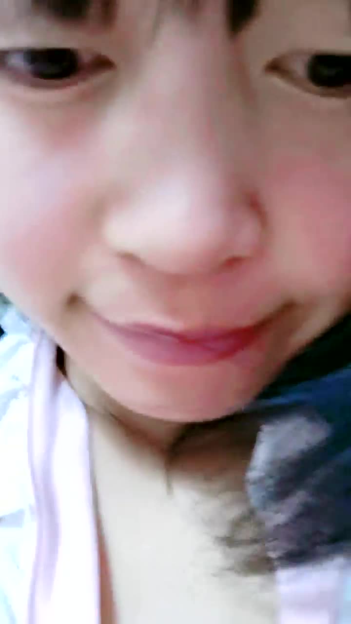 超嫩极品学妹【毛桃幺】极品粉嫩鲍鱼~真想舔一口啊~冒白浆【30V】 (4)