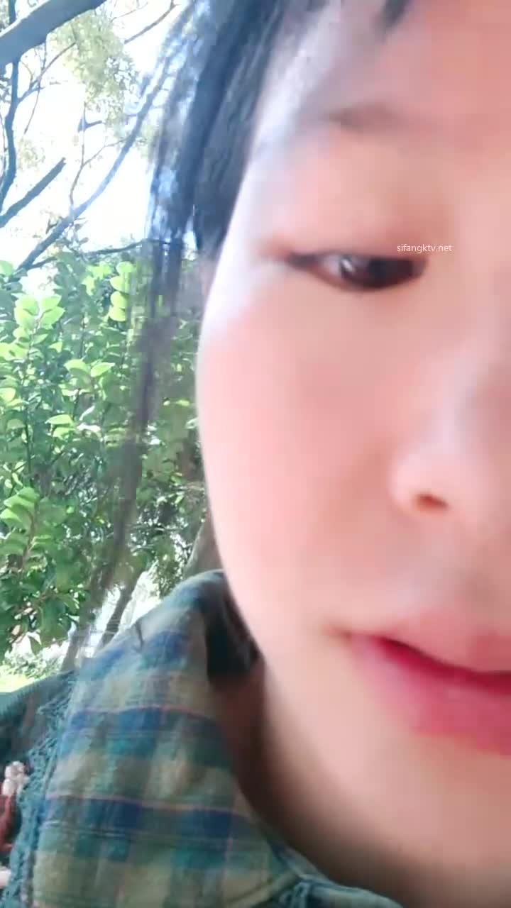 【大一清纯小学妹】巨乳学妹~! 户外跳蛋~掰穴特写~流浆【44v】 (42)